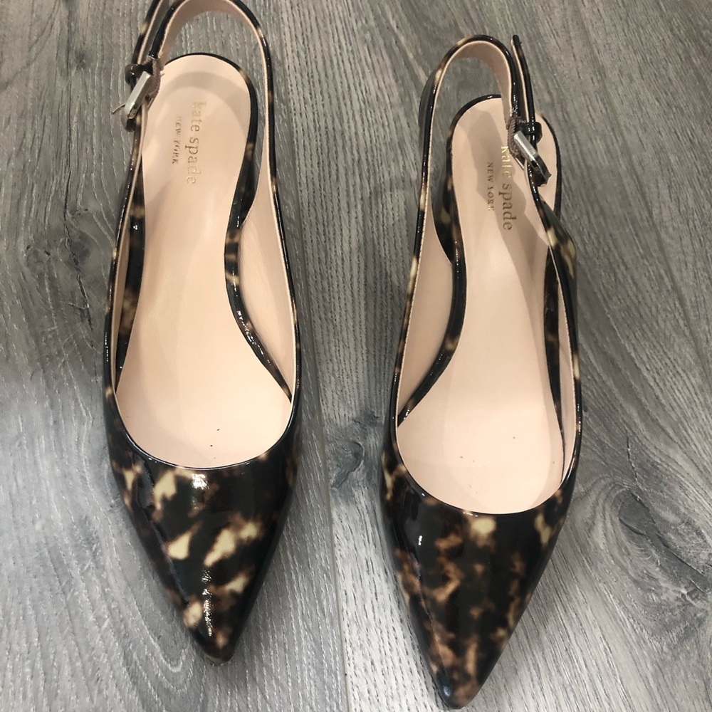Tortoise patent blocked heels